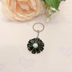 Cute floral keychain black color